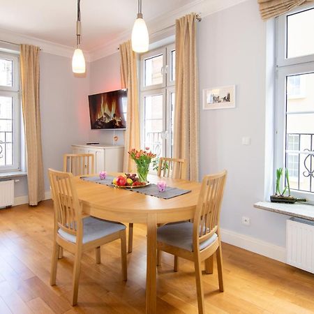 Maya'S Flats & Resorts - Staromiejski Apartments غدانسك المظهر الخارجي الصورة